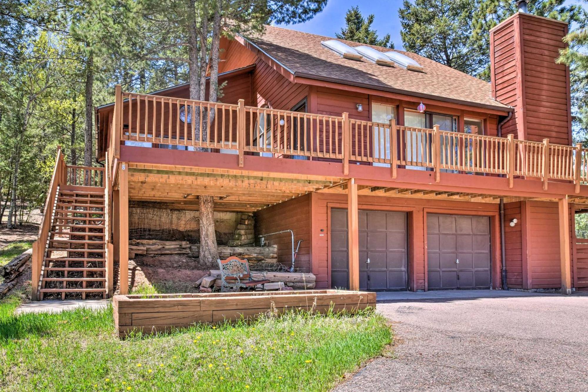 Scenic Woodland Park Hideaway With Wraparound Deck! Villa Exterior photo